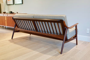 Arne Hovmand Olsen (attr) 3-seater sofa for Mogens Kold