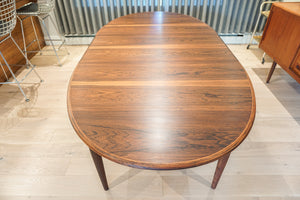 Gudme Rosewood Extendable Oval Dining Table