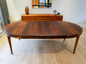 Beautiful Large Vintage Round Rosewood Extendable Dining Table